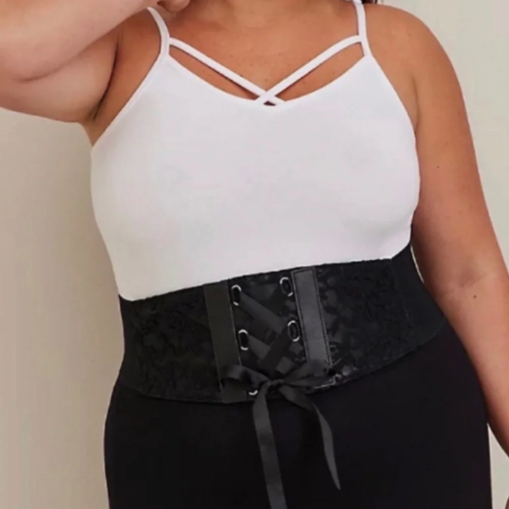 🆕 Black Lace Ribbon Corset Waist Stretch Belt 3 3X 22 24 NWT Torrid New! - Picture 2 of 6